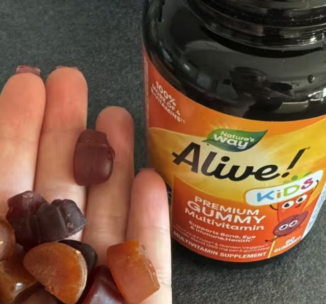 nature's way, alive!, мультивитамины премиального качества для детей, со вкусом вишни, винограда и апельсина, 90 жевательных таблеток